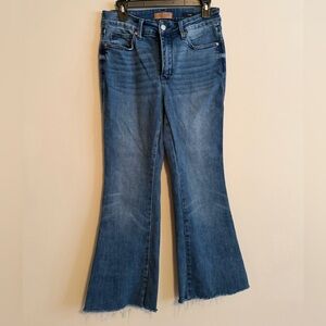 Judy Blue Flare Leg Jeans in Classic Blue raw hem